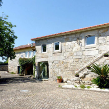 Construccion De Casa De Piedra En Cantabria Vizcaya cantabria